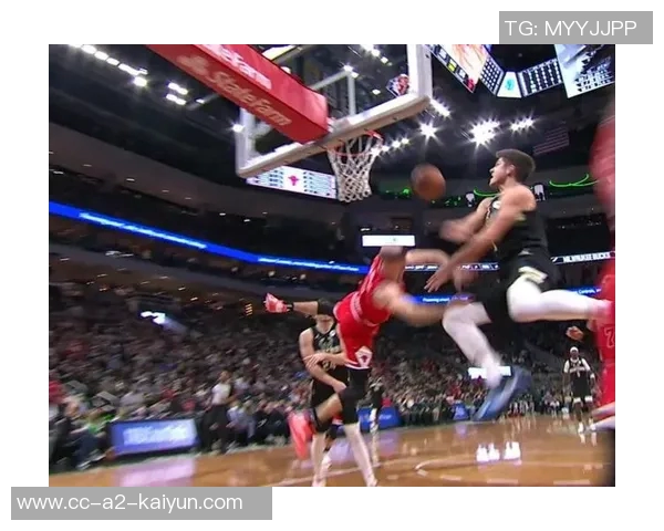 格雷森阿伦谈首节扣篮时关注文班位置的重要性与策略分析